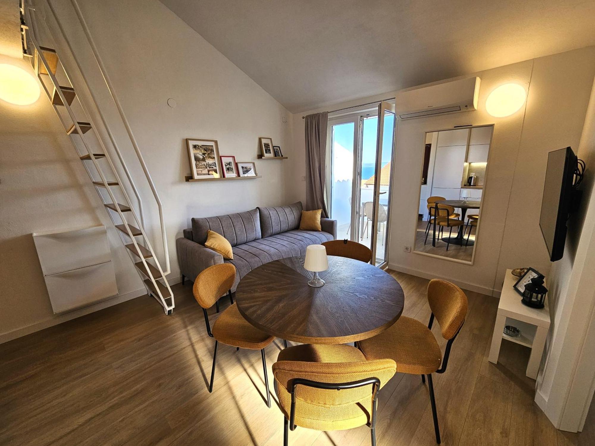 Bolotel Family & Studio Stay ภายนอก รูปภาพ