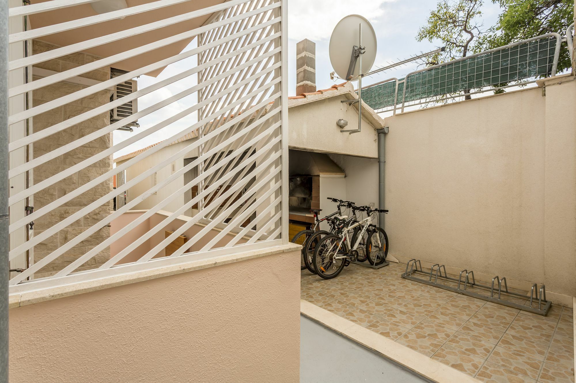 Bolotel Family & Studio Stay ภายนอก รูปภาพ